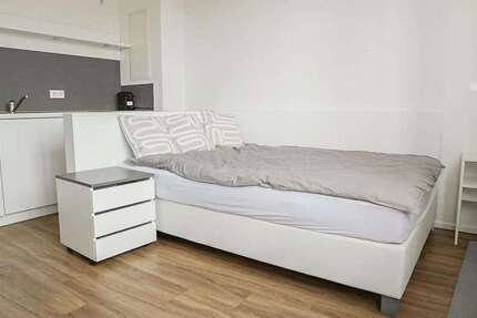 Zimmer Stuttgart Am Pragfriedhof - 1 Zimmer, 990&euro; | Angebot:25530629