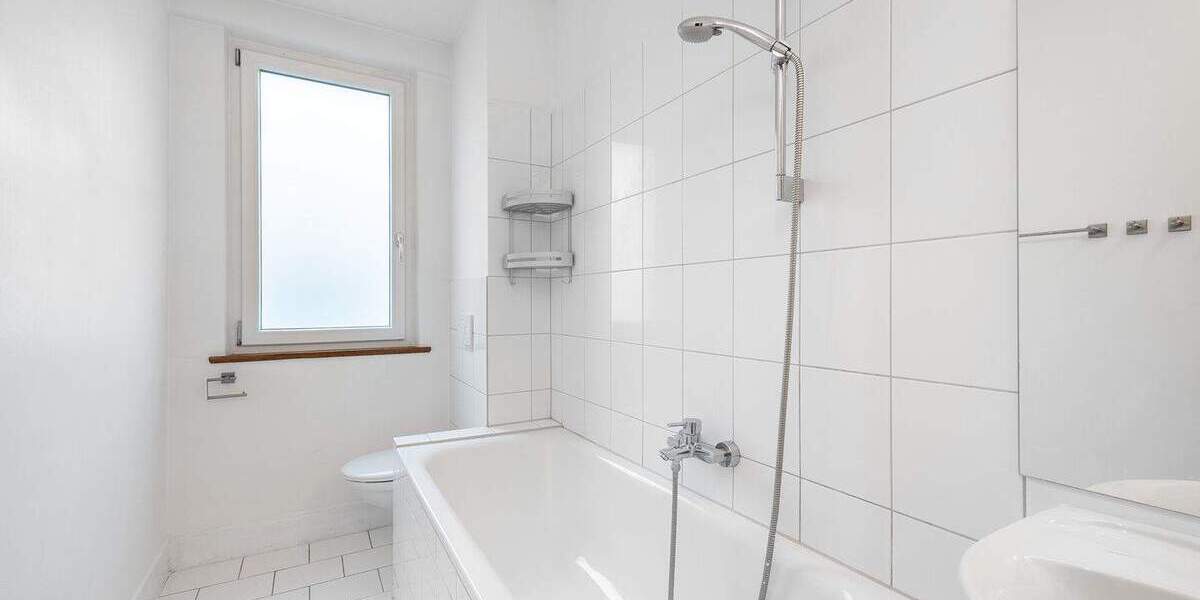 Etagenwohnung Stuttgart Ost - 2 Zimmer, 52 m&sup2;, 230.000&euro; | Angebot:25685449