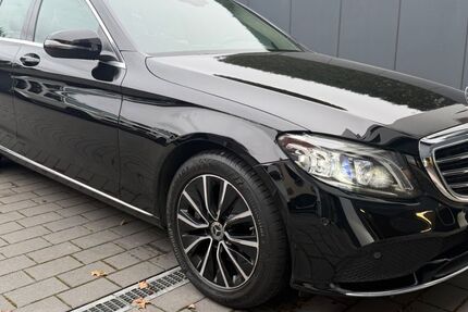 Mercedes-Benz C 220 146.279 km 19.899 &euro; Steinenbronn 71144