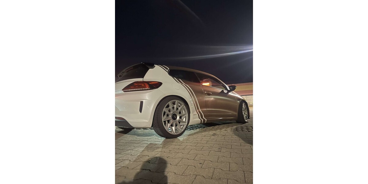 VW Scirocco 139.678 km 15.500 &euro; Plochingen 73207