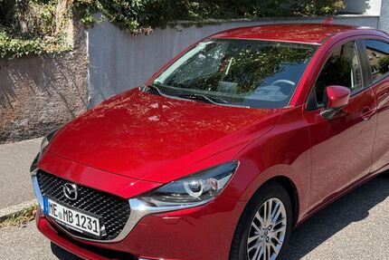 Mazda 2 88.000 km 12.900 &euro; Esslingen am Neckar 73732