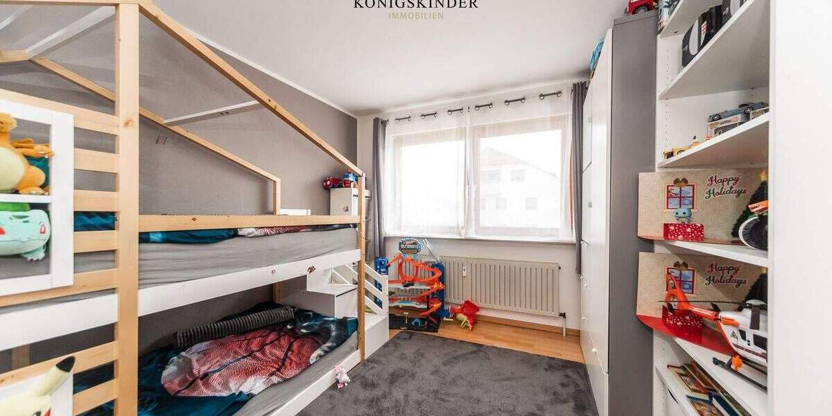 Etagenwohnung Freiberg am Neckar Heutingsheim - 4 Zimmer, 104 m&sup2;, 397.000&euro; | Angebot:25669351