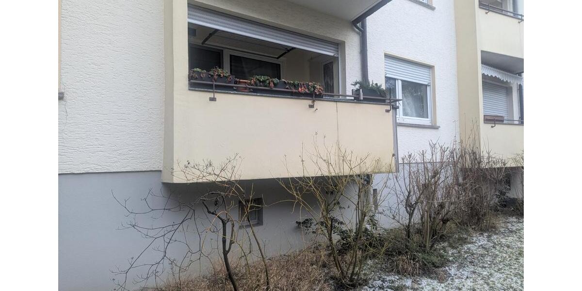 Erdgeschoßwohnung Ludwigsburg - 3.5 Zimmer, 80 m&sup2;, 329.000&euro; | Angebot:25641434