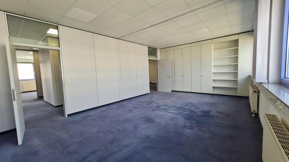 Gewerbeobjekt Esslingen am Neckar Pliensauvorstadt - 1.912&euro; | Angebot:24682667