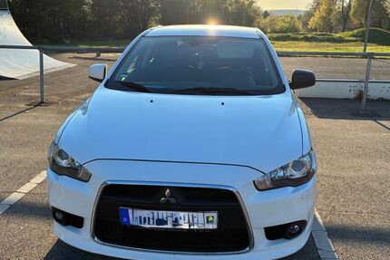 Mitsubishi Lancer 260.000 km 2.000 &euro; Sindelfingen 71069