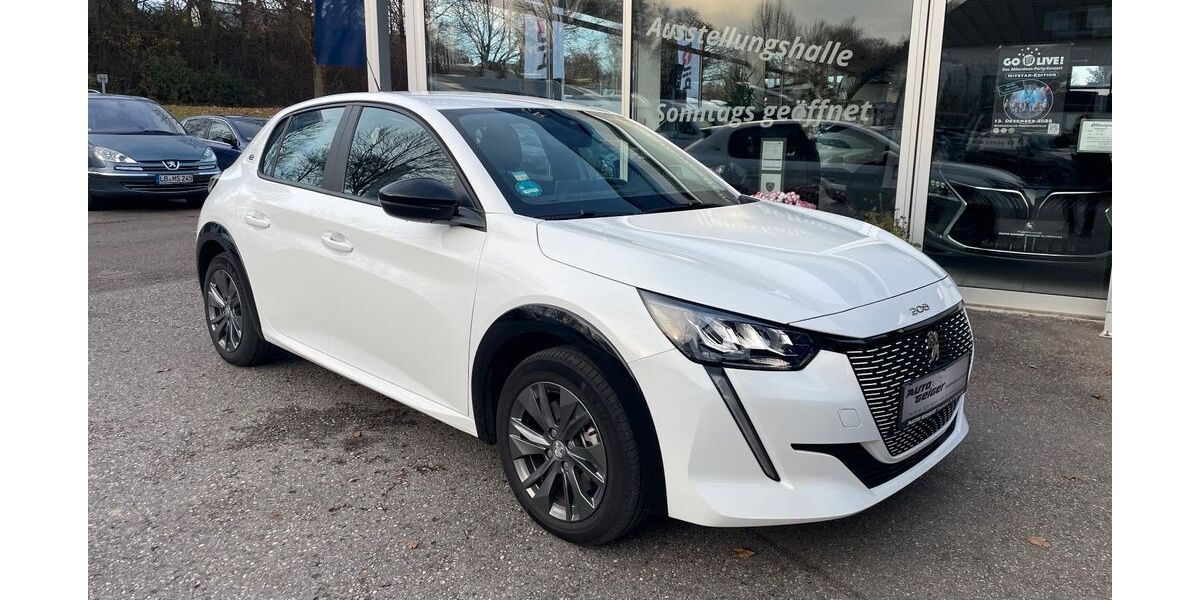Peugeot 208 13.800 km 18.490 &euro; Oberstenfeld 71720