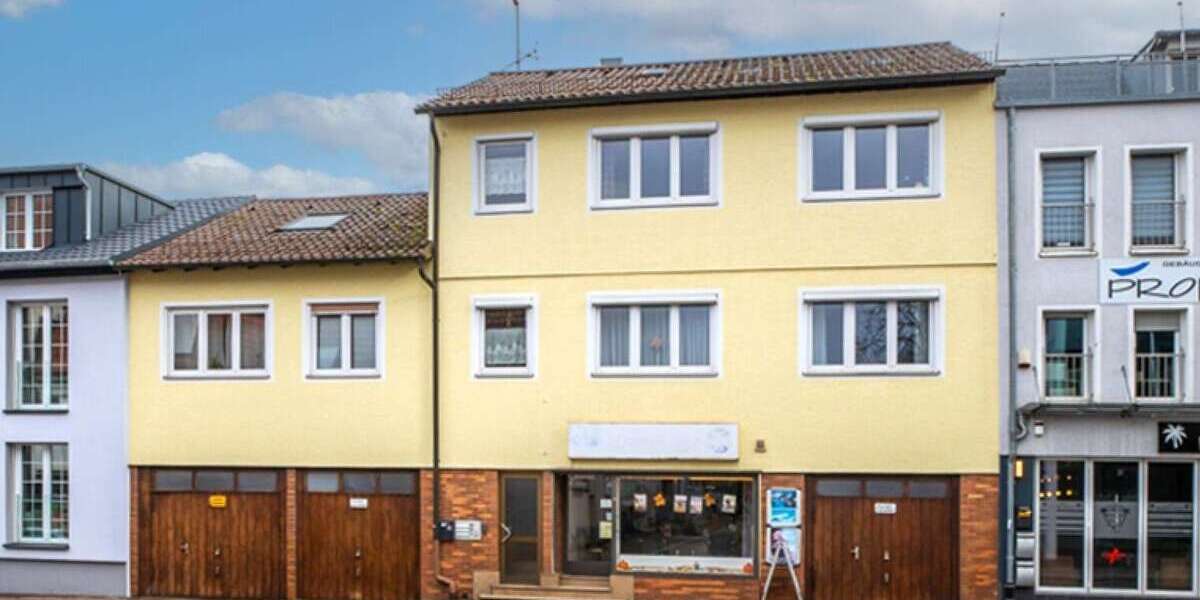 Einfamilienhaus Sindelfingen Sindelfingen (Stadt) - 11 Zimmer, 315 m&sup2;, 830.000&euro; | Angebot:24556210