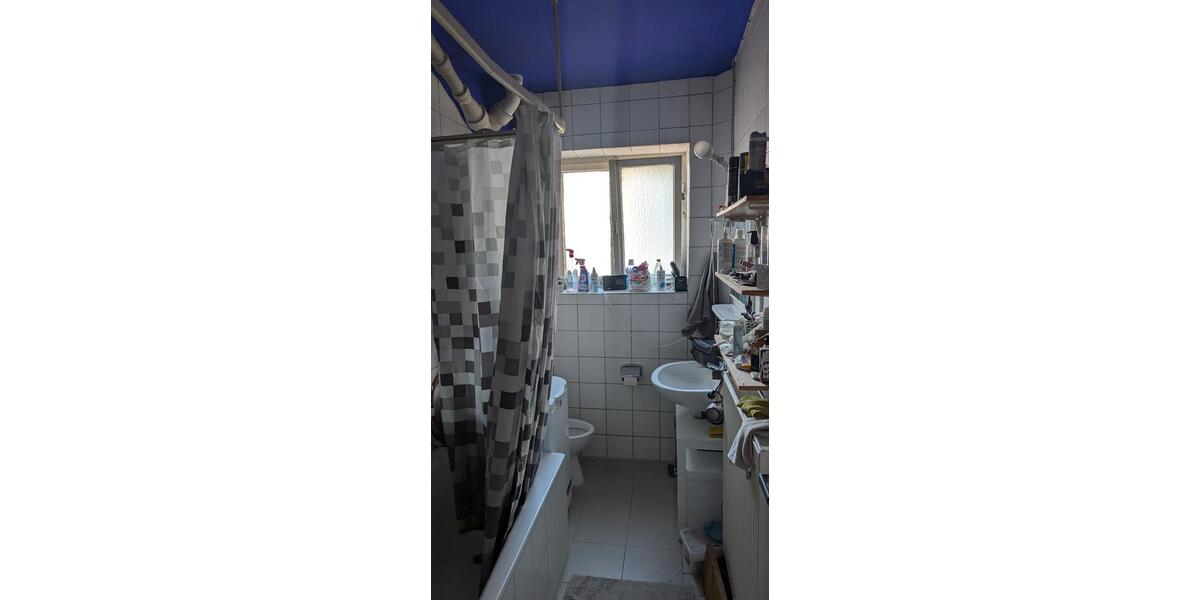 Etagenwohnung Stuttgart Lehen - 18 Zimmer, 80 m&sup2;, 500&euro; | Angebot:27606016