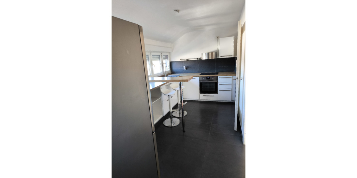 Dachgeschoßwohnung Stuttgart Sillenbuch - 2 Zimmer, 72 m&sup2;, 910&euro; | Angebot:24977370