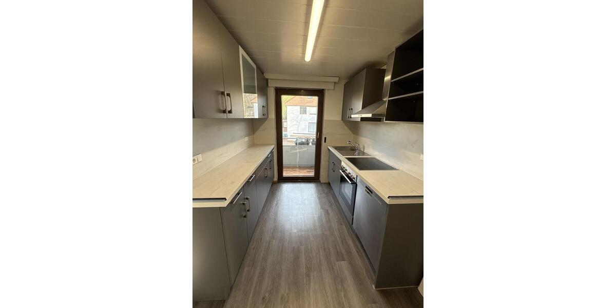 Etagenwohnung Winnenden - 3.5 Zimmer, 70 m&sup2;, 1.100&euro; | Angebot:25729095