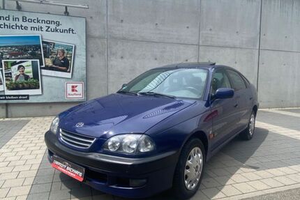 Toyota Avensis 115.000 km 2.990 &euro; Backnang 71522