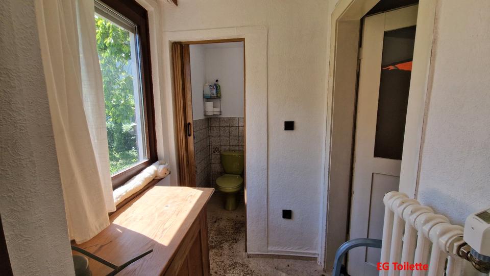 Einfamilienhaus Esslingen am Neckar Pliensauvorstadt - 7 Zimmer, 127 m&sup2;, 439.000&euro; | Angebot:27255830
