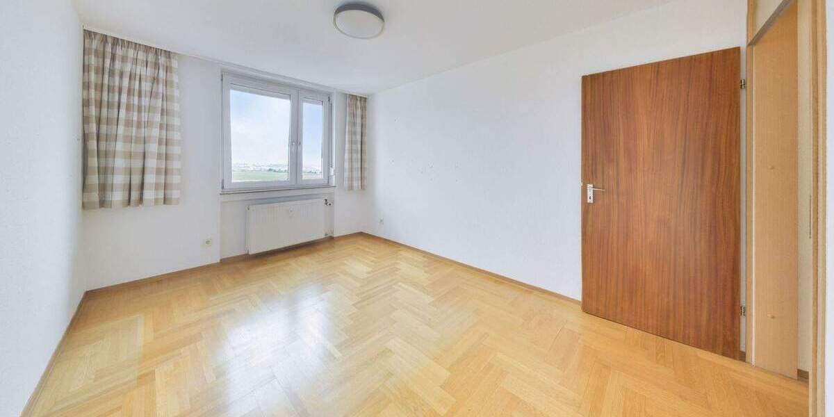 Etagenwohnung Kornwestheim - 4 Zimmer, 101 m&sup2;, 357.000&euro; | Angebot:25822688