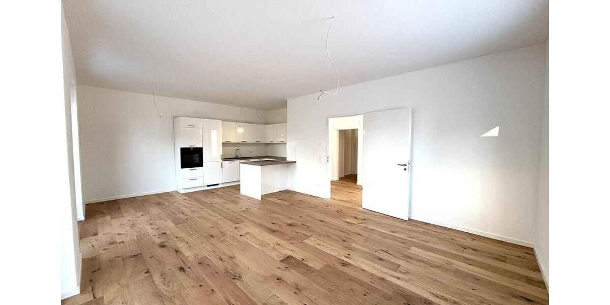 Erdgeschoßwohnung Sindelfingen - 2 Zimmer, 89 m&sup2;, 1.280&euro; | Angebot:25854092