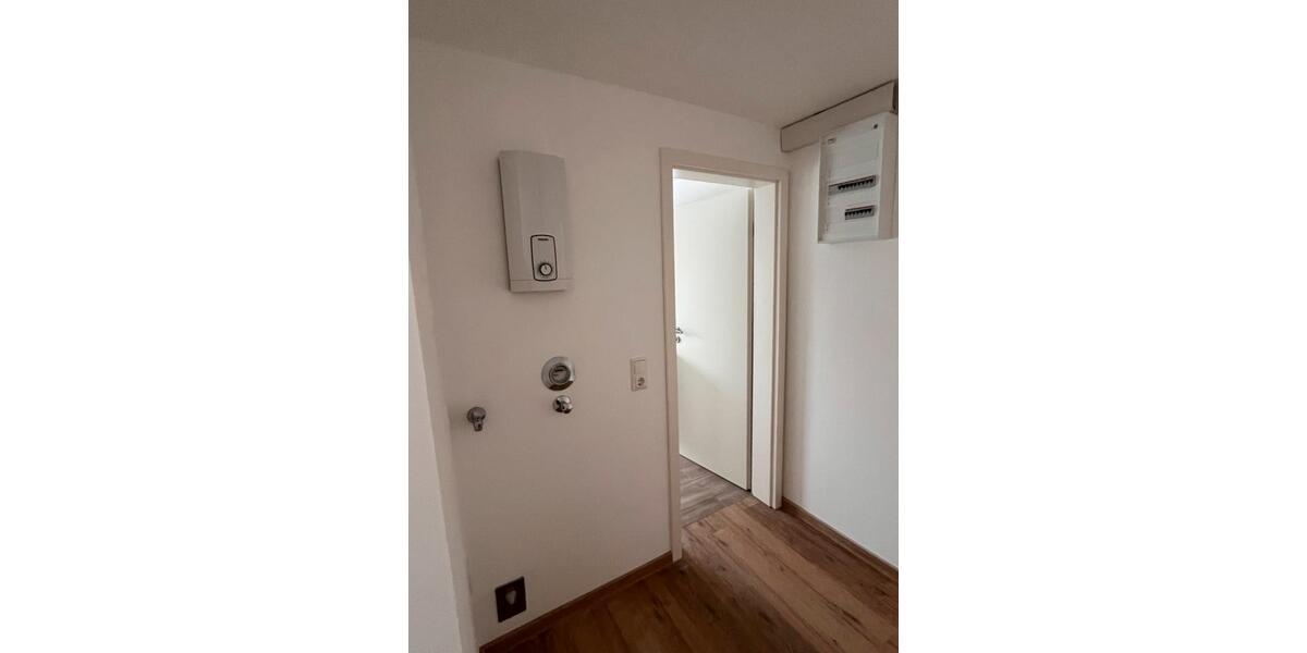 Gewerbeobjekt Stuttgart Sillenbuch - 3 Zimmer, 75 m&sup2;, 690&euro; | Angebot:24825838