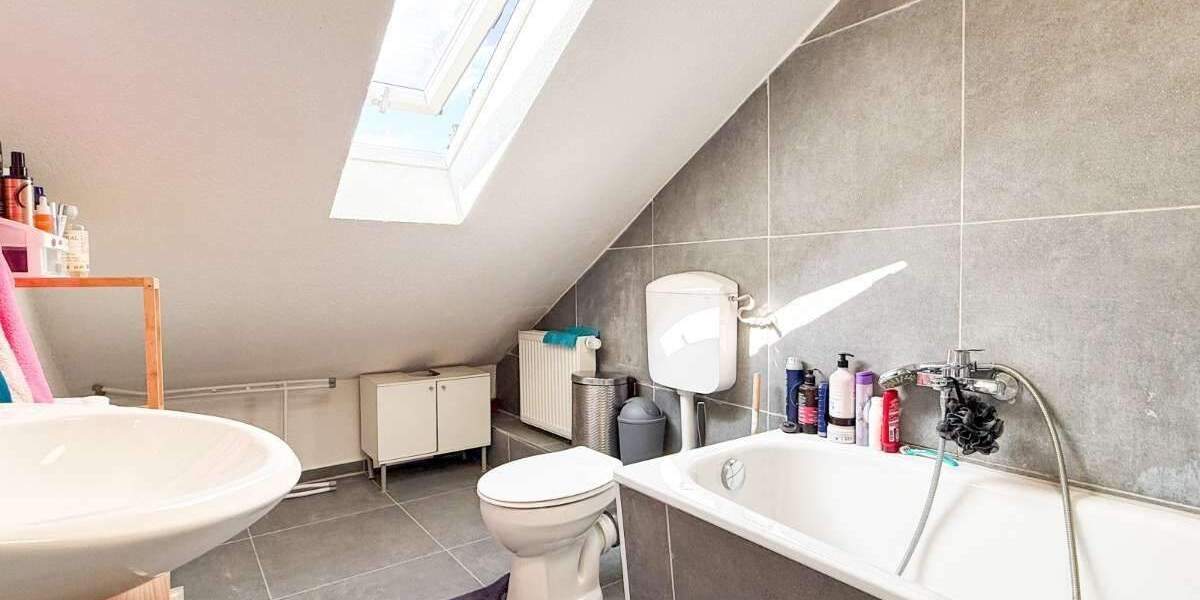 Mehrfamilienhaus, Wohnhaus Sindelfingen Maichingen - 1 Zimmer, 895.000&euro; | Angebot:25665002