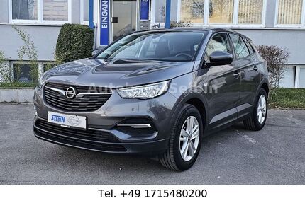 Opel Grandland (X) 61.702 km 13.700 &euro; Stuttgart 70499