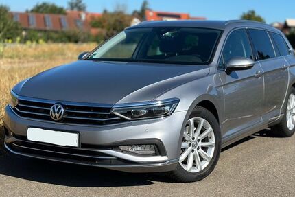 VW Passat Variant 72.000 km 22.950 &euro; Stuttgart 70499