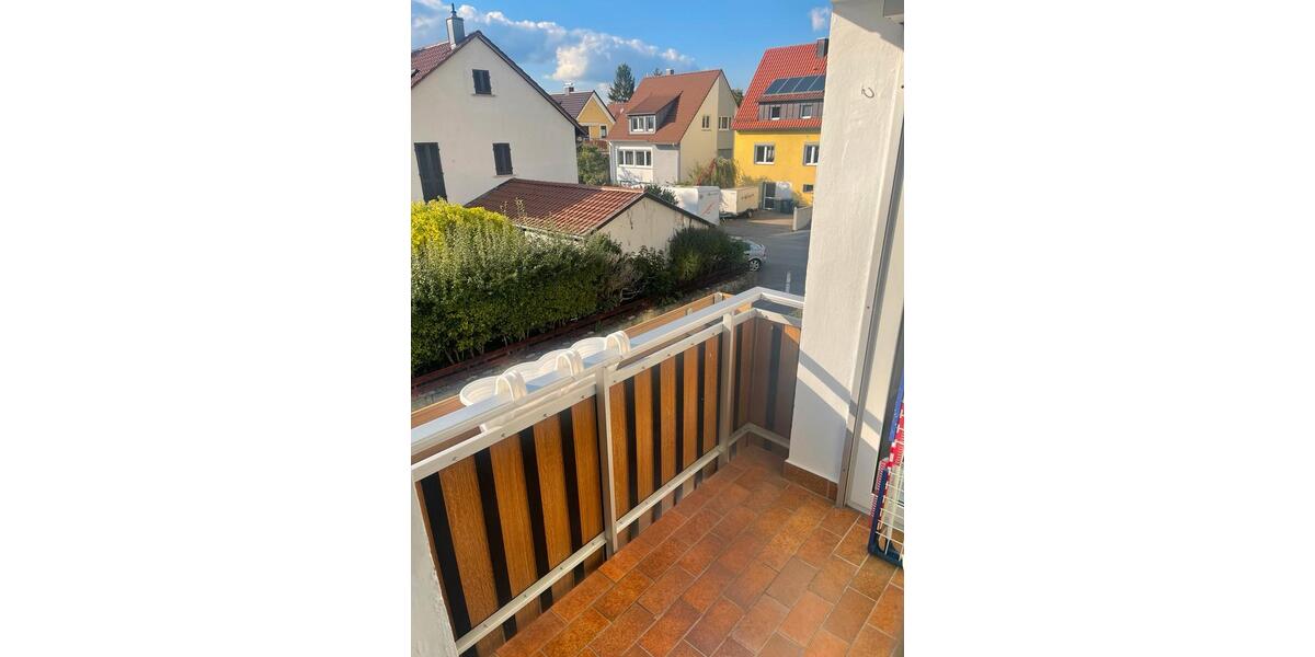 Etagenwohnung Leonberg - 3 Zimmer, 52 m&sup2;, 205.000&euro; | Angebot:26095543
