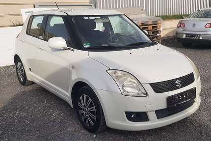 Suzuki Swift 154.000 km 2.590 &euro; Vaihingen an der Enz 71665