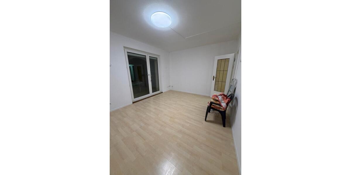 Etagenwohnung Stuttgart Degerloch - 3 Zimmer, 73 m&sup2;, 1.200&euro; | Angebot:25894881