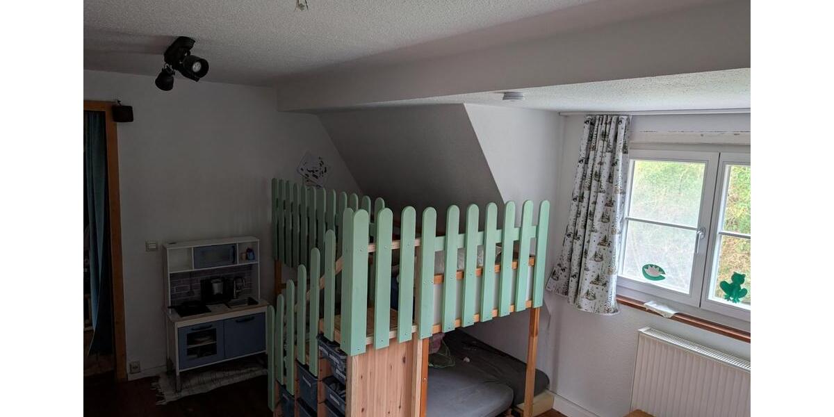 Dachgeschoßwohnung Hemmingen - 4 Zimmer, 85 m&sup2;, 1.030&euro; | Angebot:25944170