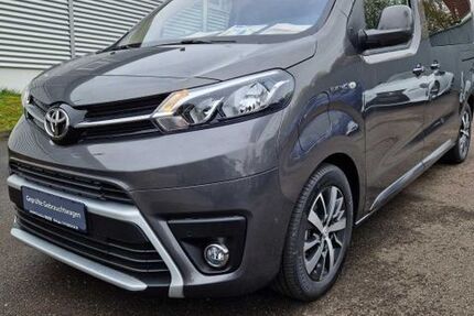 Toyota Proace (Verso) 1.111 km 43.600 &euro; Nürtingen 72622