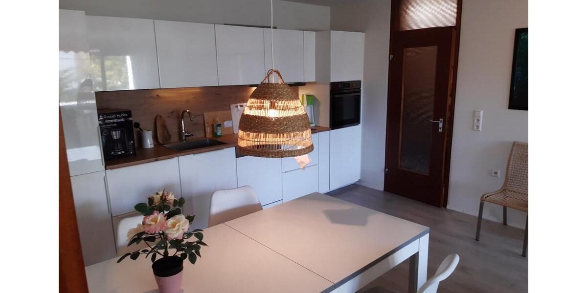 Etagenwohnung Stuttgart Sillenbuch - 3 Zimmer, 82 m&sup2;, 1.590&euro; | Angebot:25660056