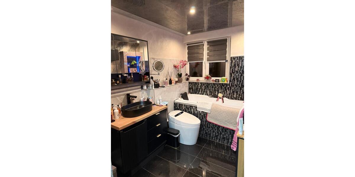 Mehrfamilienhaus, Wohnhaus Magstadt - 6 Zimmer, 387 m&sup2;, 1.349.000&euro; | Angebot:24984052