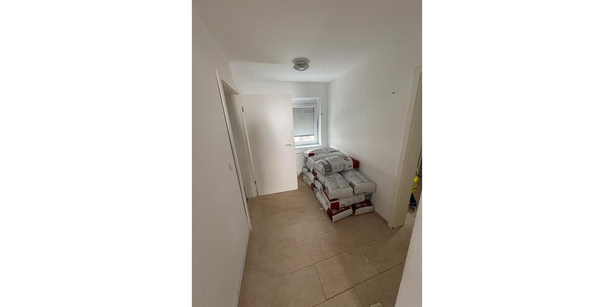 Erdgeschoßwohnung Schwaikheim - 1 Zimmer, 58 m&sup2;, 990&euro; | Angebot:25857992