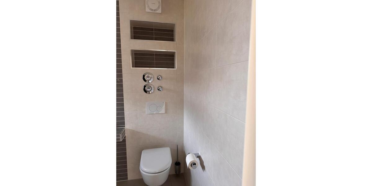 Etagenwohnung Stuttgart Mühlhausen - 3 Zimmer, 71 m&sup2;, 1.100&euro; | Angebot:25851439