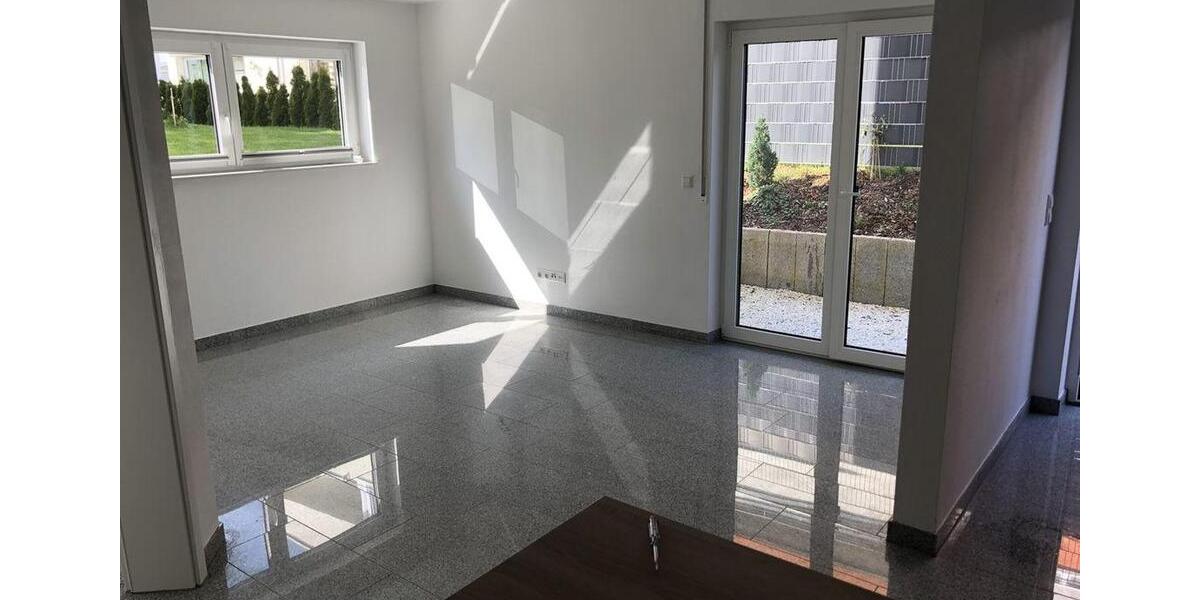 Erdgeschoßwohnung Kirchheim am Neckar - 2.5 Zimmer, 50 m&sup2;, 660&euro; | Angebot:26524693