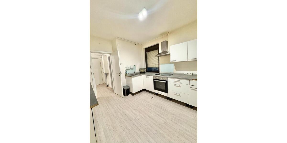 Etagenwohnung Stuttgart Neuwirtshaus - 5 Zimmer, 90 m&sup2;, 1.200&euro; | Angebot:24976103