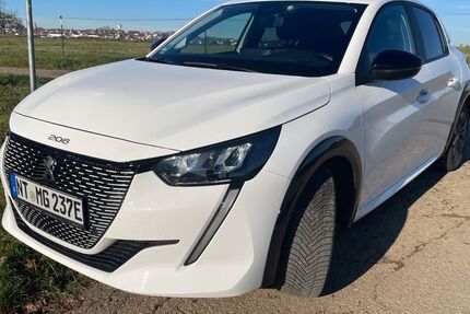 Peugeot e-208 37.000 km 15.900 &euro; Altenriet 72657