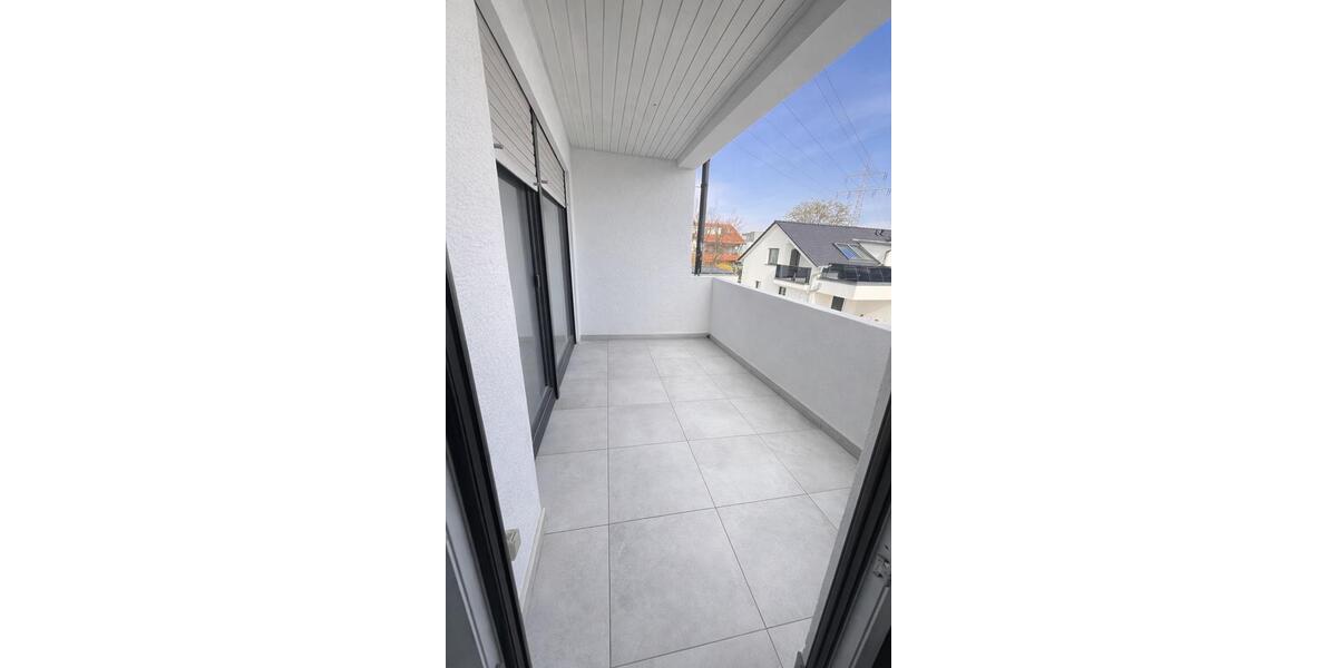 Etagenwohnung Esslingen am Neckar Pliensauvorstadt - 3 Zimmer, 75 m&sup2;, 1.350&euro; | Angebot:26644334