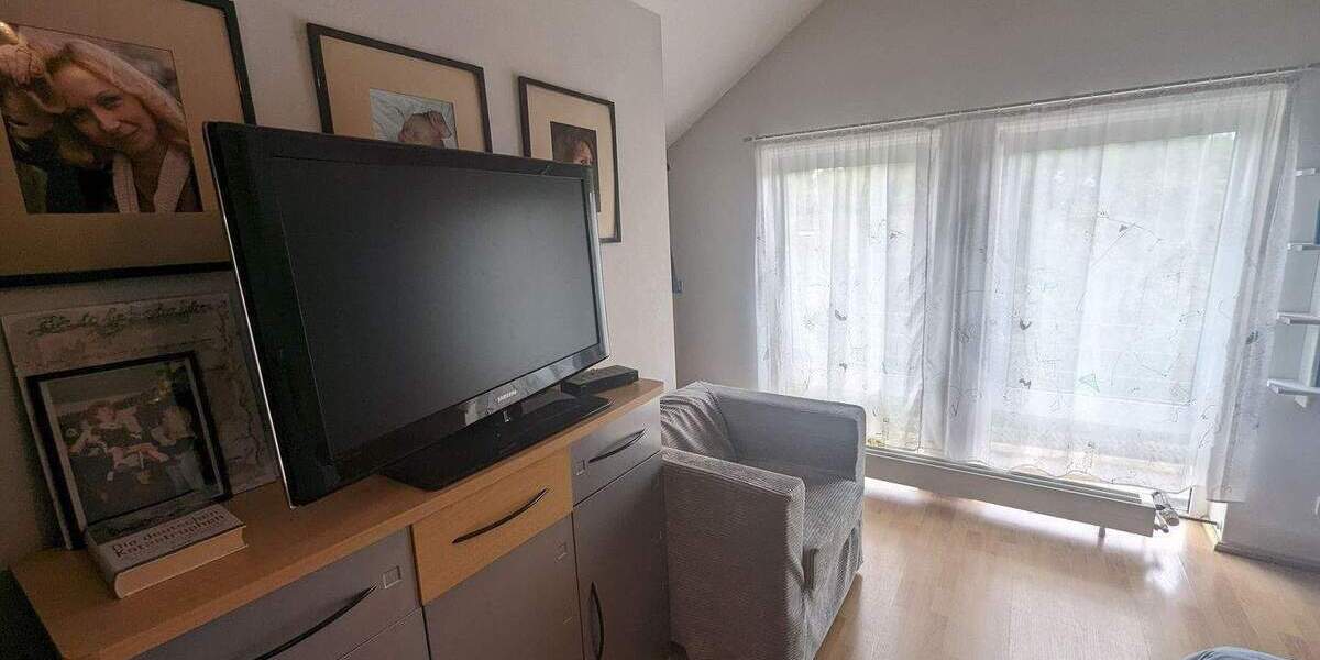 Doppelhaushälfte Böblingen - 1 Zimmer, 254 m&sup2;, 1.150.000&euro; | Angebot:25779091