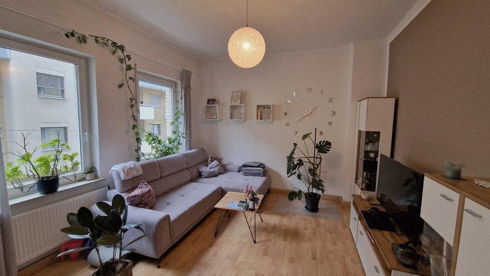 Etagenwohnung Stuttgart Stuttgart-Mitte - 3 Zimmer, 79 m&sup2;, 950&euro; | Angebot:25944191