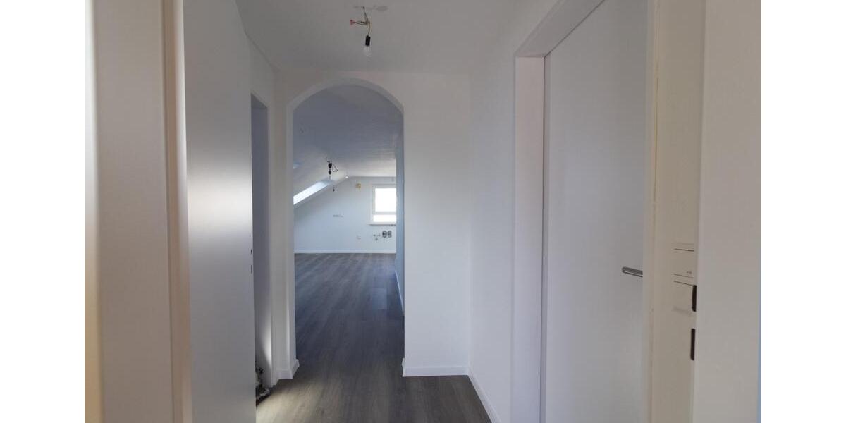 Dachgeschoßwohnung Waiblingen Beinstein - 3 Zimmer, 51 m&sup2;, 800&euro; | Angebot:25403634