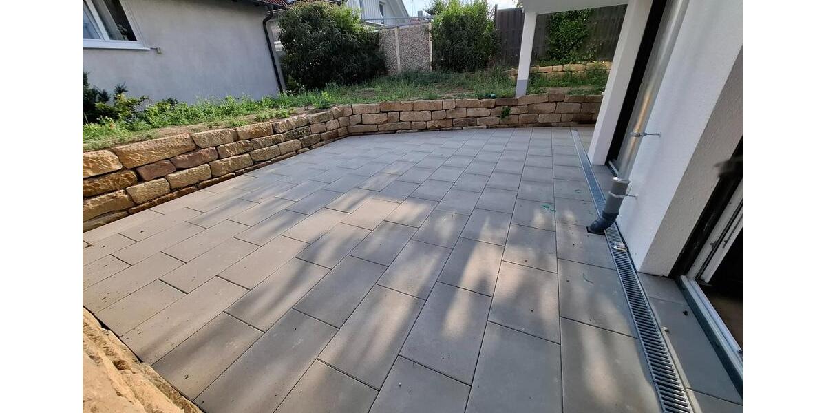 Etagenwohnung Leonberg - 3 Zimmer, 104 m&sup2;, 1.600&euro; | Angebot:25957118