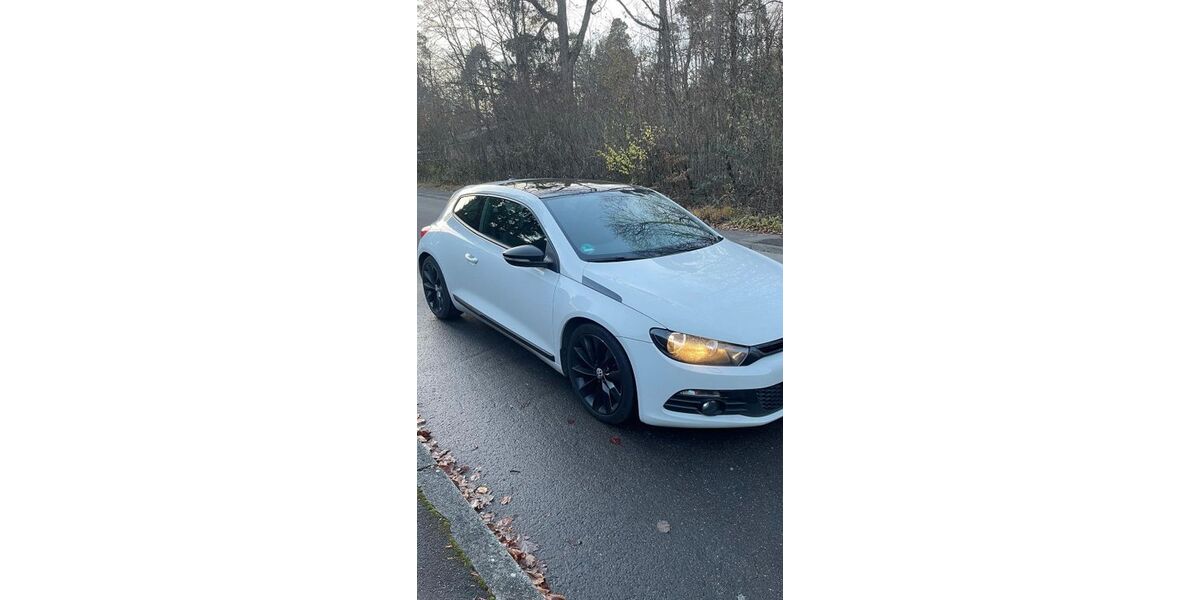 VW Scirocco 192.000 km 8.500 &euro; Leinfelden 70771