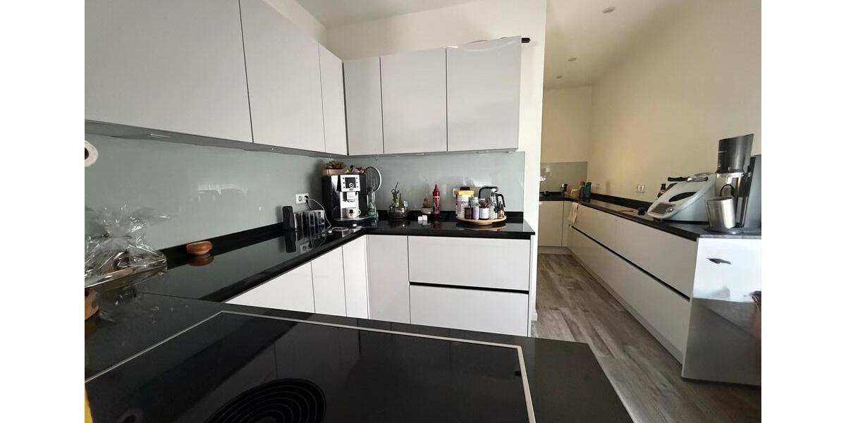 Einfamilienhaus Sachsenheim - 7 Zimmer, 230 m&sup2;, 900.000&euro; | Angebot:26957350