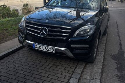 Mercedes-Benz ML 350 230.000 km 15.750 &euro; Stuttgart 70174