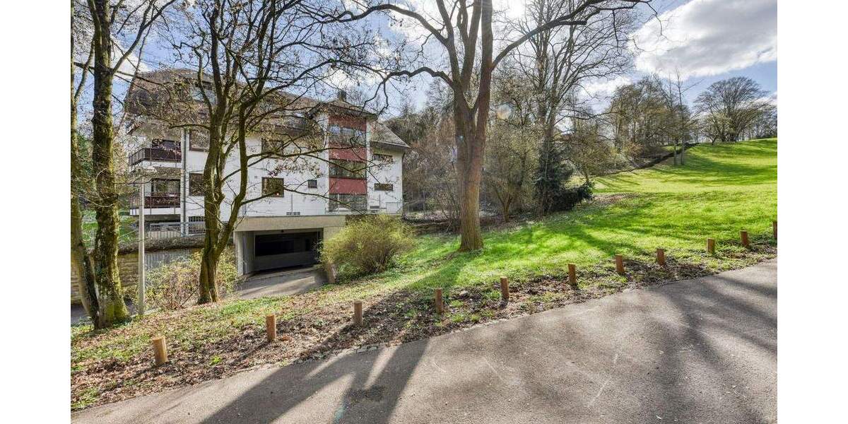 Etagenwohnung Stuttgart Nord - 2 Zimmer, 80 m&sup2;, 1.000&euro; | Angebot:25729901