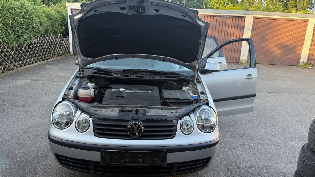 VW Polo 106.000 km 1.899 &euro; Sindelfingen 71065