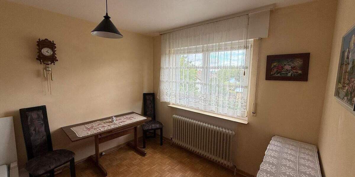 Mehrfamilienhaus, Wohnhaus Neuhausen auf den Fildern - 5 Zimmer, 141 m&sup2;, 520.000&euro; | Angebot:25862470