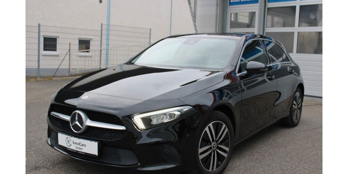Mercedes-Benz A 250 75.000 km 19.980 &euro; Sindelfingen 71065