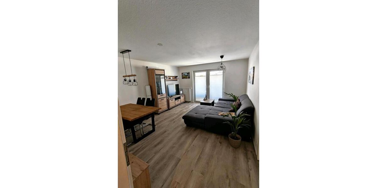 Erdgeschoßwohnung Ditzingen - 2 Zimmer, 47 m&sup2;, 890&euro; | Angebot:25893584