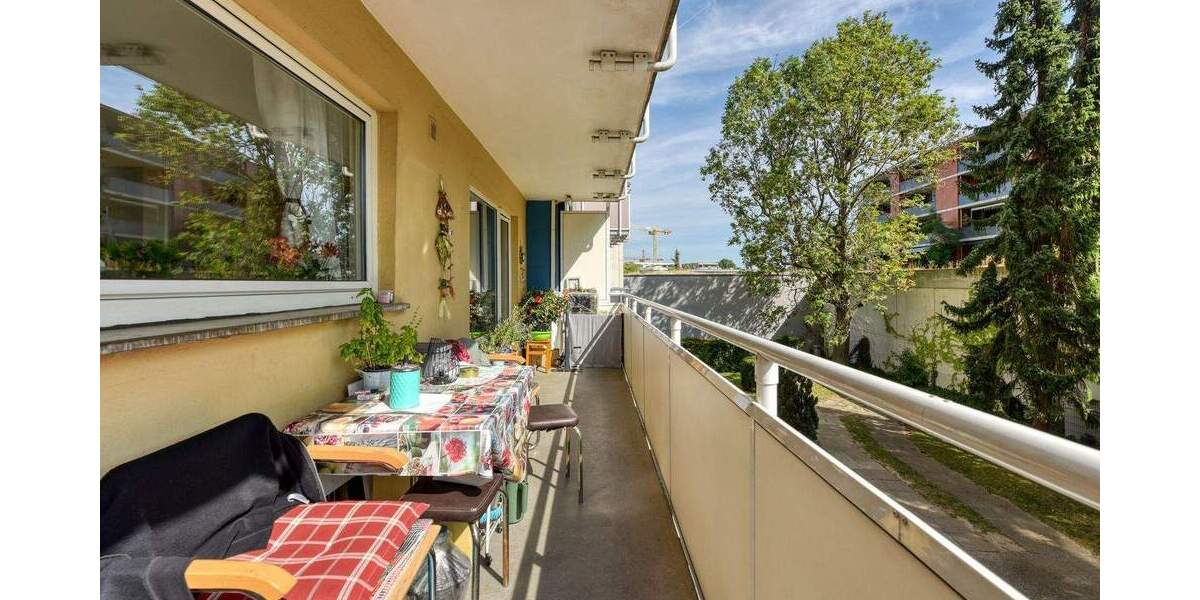 Etagenwohnung Stuttgart Rot - 2 Zimmer, 60 m&sup2;, 185.000&euro; | Angebot:25769141