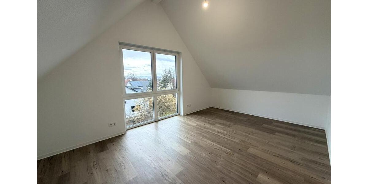 Maisonettenwohnung Stuttgart Birkach - 5 Zimmer, 120 m&sup2;, 2.400&euro; | Angebot:25179074