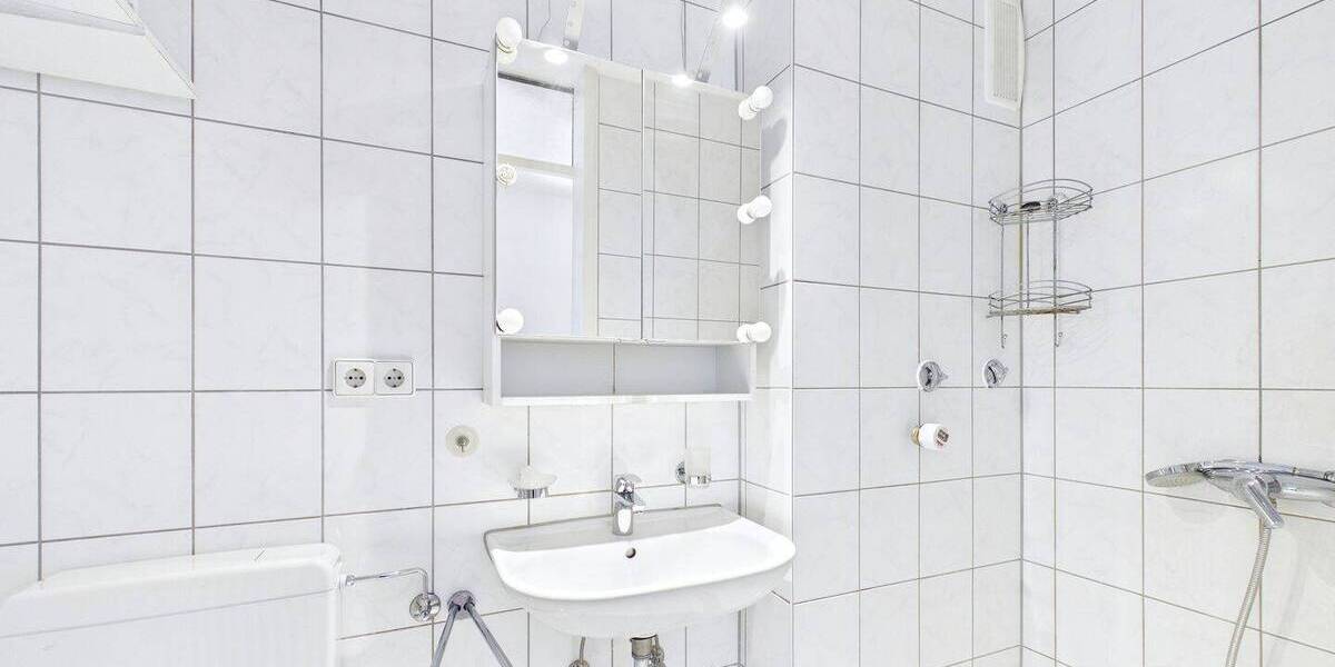 Etagenwohnung Stuttgart Rohracker - 2 Zimmer, 47 m&sup2;, 640&euro; | Angebot:26289955